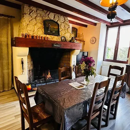 Aucairn Ferienhaus Château-Verdun